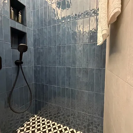 Διαμέρισμα Design *